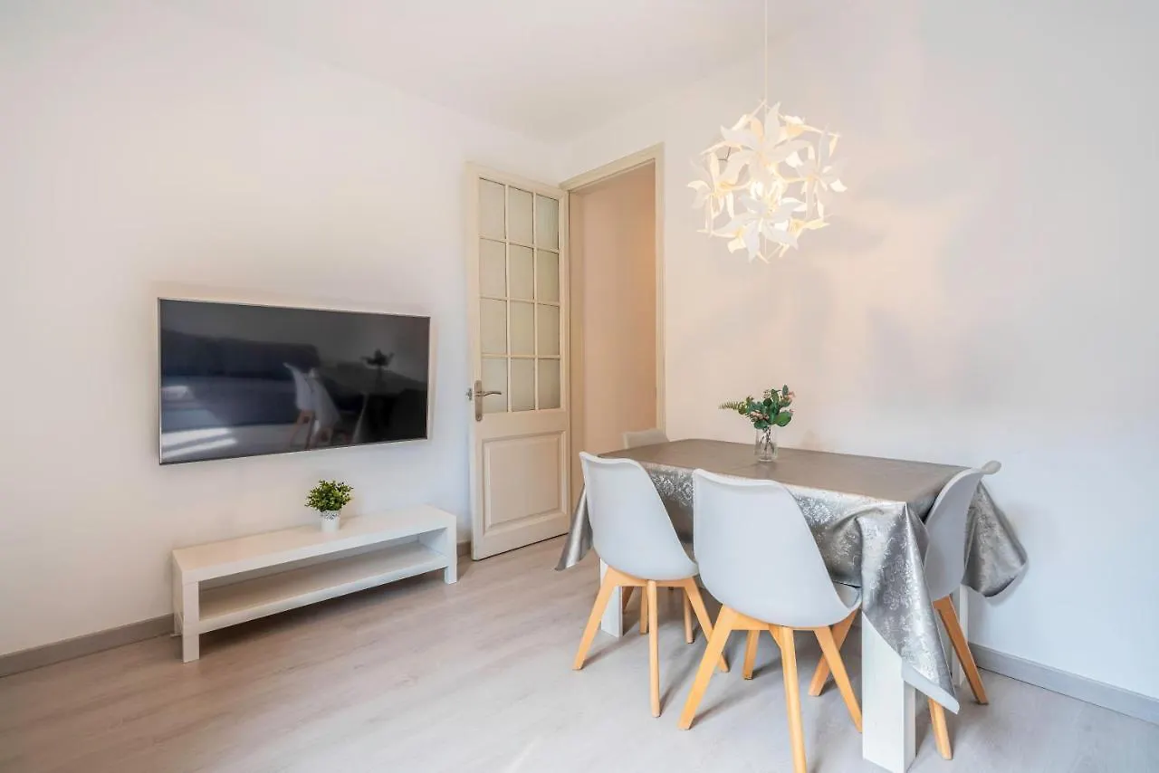 Sagrada Familia C&D Lovely Apartment Barcelona España